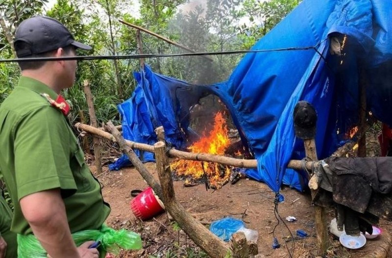 Quảng Nam: Kiểm tra, truy quét các tụ điểm khai thác vàng trái phép