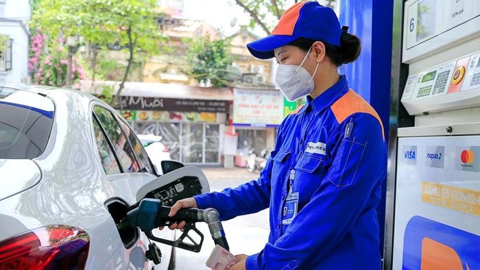 Giá xăng dầu hôm nay ngày 21/4/2024: Giá dầu