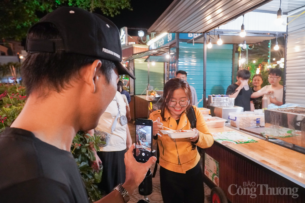 Nha Trang lần đầu có chợ đêm mở cửa đến 0h phục vụ người dân