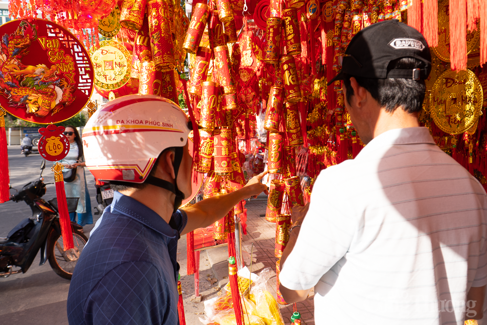 Nha Trang đa dạng thị trường đồ trang trí Tết