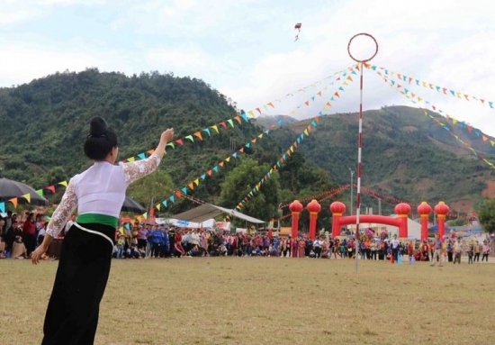 Yên Bái: Tăng cường công tác quản lý, thực hiện nghiêm việc không sử dụng xe công đi lễ hội