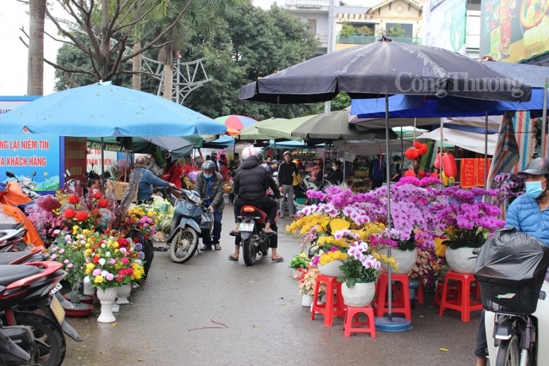 Thanh Hóa: Rộn ràng không khí mua sắm Tết của người dân