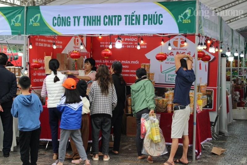 Thanh Hóa: Gần 1.000 sản phẩm nông nghiệp và OCOP phục vụ Nhân dân mua sắm Tết