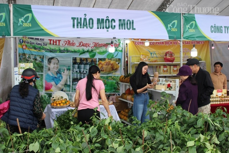 Thanh Hóa: Gần 1.000 sản phẩm nông nghiệp và OCOP phục vụ Nhân dân mua sắm Tết