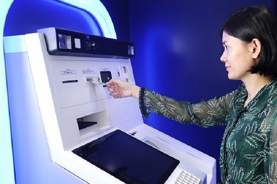 tp ho chi minh he thong atm hoat dong on dinh thong suot