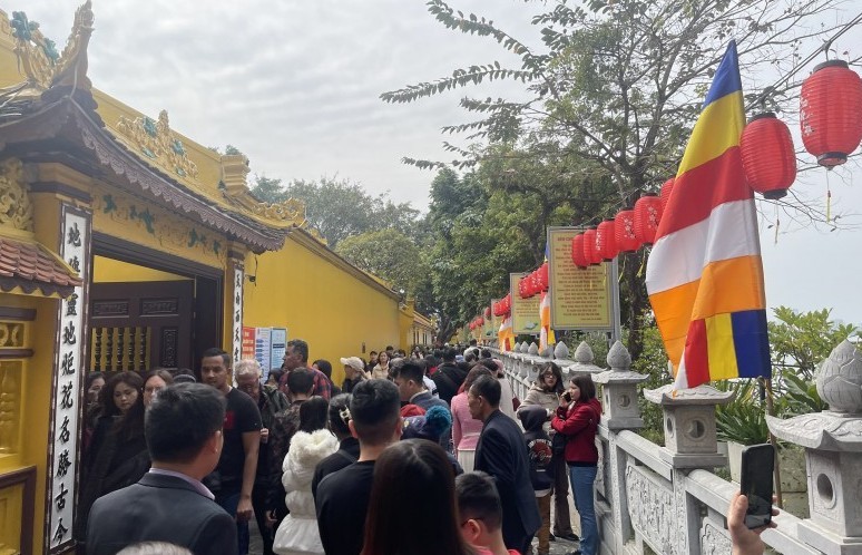 Hà Nội: Chi tiết những địa điểm linh thiêng cầu tài lộc để đi lễ dịp đầu năm