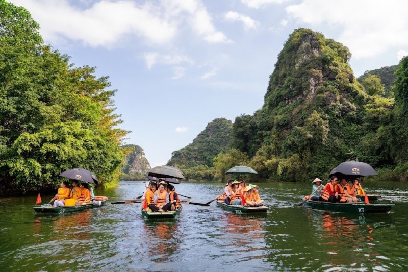 Ninh Bình đón 596.000 lượt khách trong 7 ngày nghỉ Tết