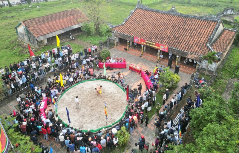 Thừa Thiên Huế: Sôi động xem hội vật làng Thủ Lễ đầu xuân Thừa Thiên Huế: Sôi động hội vật làng Thủ Lễ đầu xuân