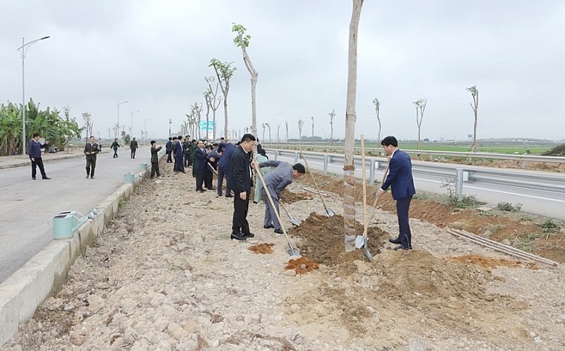 Thanh Hóa: Phấn đấu trồng 3 triệu cây xanh dịp Tết Nguyên đán Giáp Thìn năm 2024