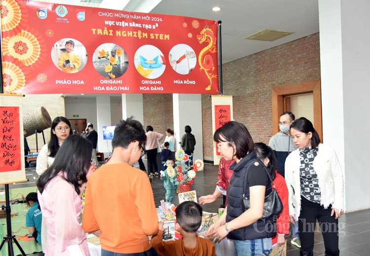 Khám phá “Sắc thái văn hóa Hội An” trong lòng Hà Nội Khám phá “Sắc thái văn hóa Hội An” trong lòng Hà Nội