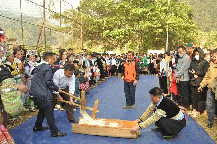 Yên Bái: Sôi động Lễ hội Gầu Tào huyện Trạm Tấu năm 2024