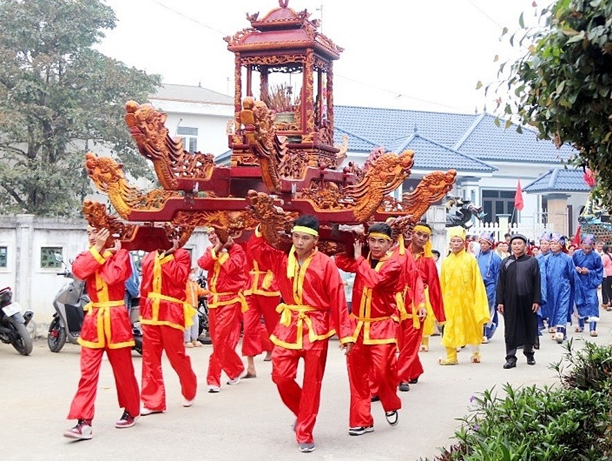 Thanh Hóa: Lễ hội Trò Chiềng thu hút hàng nghìn du khách