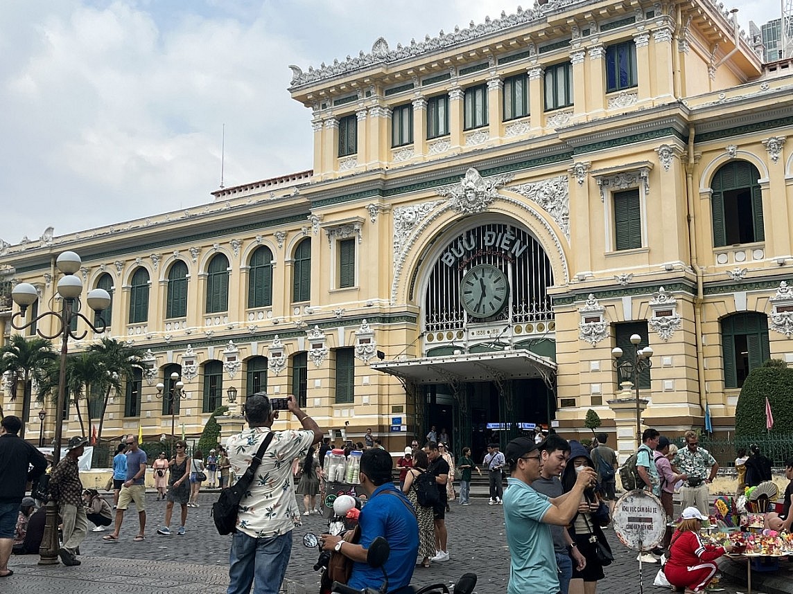 TP. Hồ Chí Minh muốn lan tỏa hình ảnh du lịch ra thế giới qua CNN, BBC News