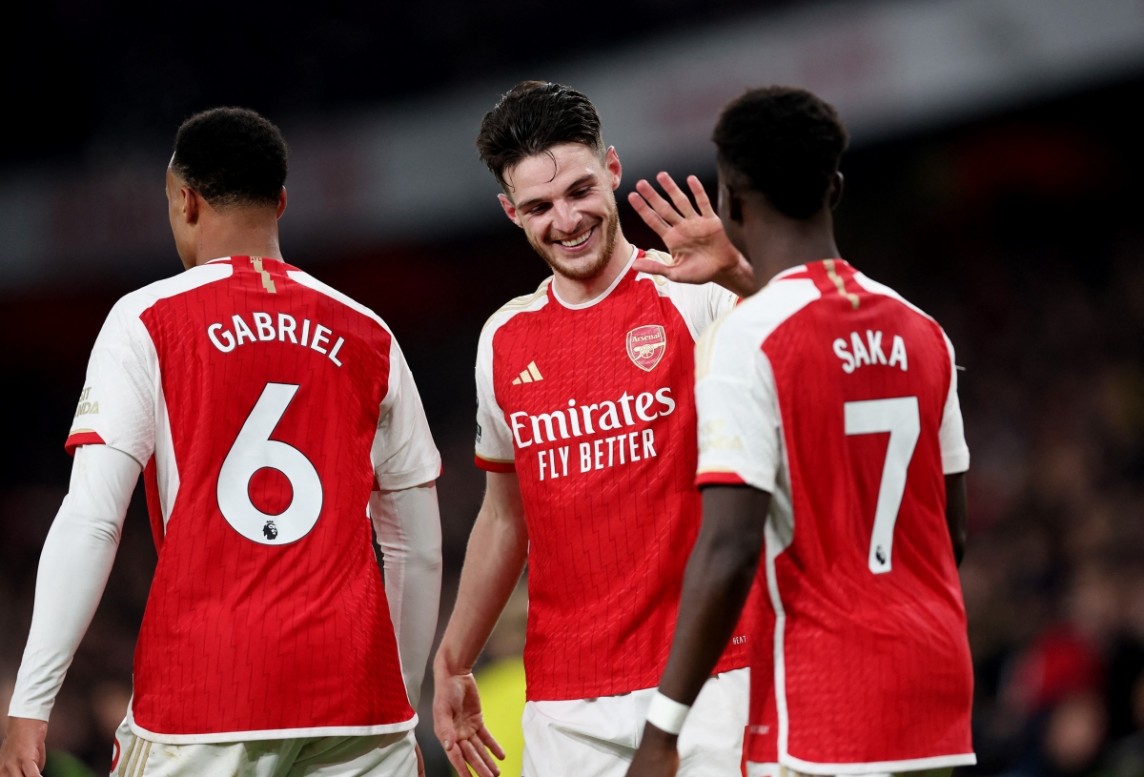 Kết quả bóng đá hôm nay 25/2: Arsenal thắng đậm Newcastle; Hà Nội FC thắng trên sân nhà