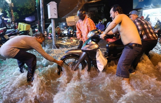 TP. Thủ Đức đề xuất đầu tư gần nửa tỷ USD để thoát khỏi “điểm nóng mưa ngập”