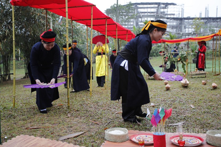 Lễ hội Nàng Hai: Nét ứng xử văn hoá của dân tộc Tày Lễ hội Nàng Hai: Nét ứng xử văn hoá của dân tộc Tày
