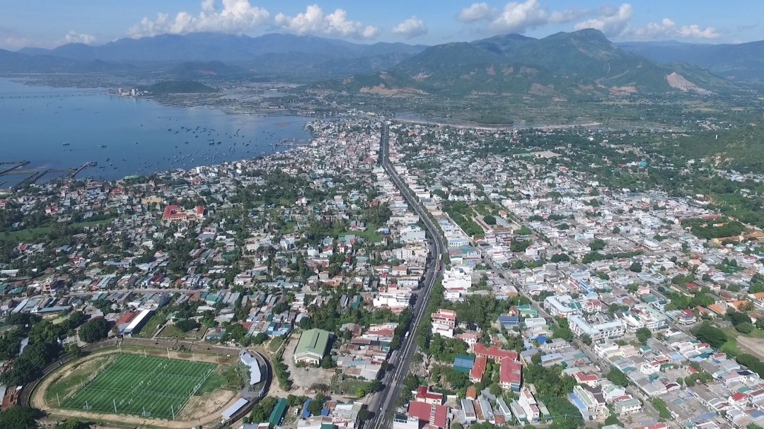 Một góc TP. Cam Ranh. Ảnh baokhanhhoa