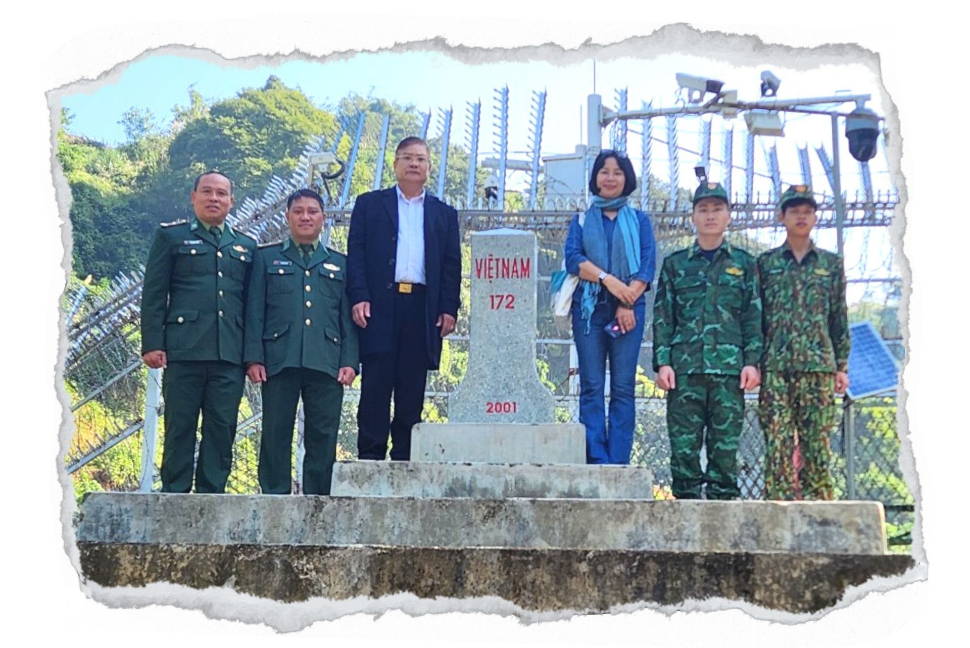 Chuyện những người “Ăn rừng ngủ núi” giữ biên ở Hà Giang - Bài 1: Những sỹ quan quân hàm xanh về làm cán bộ xã