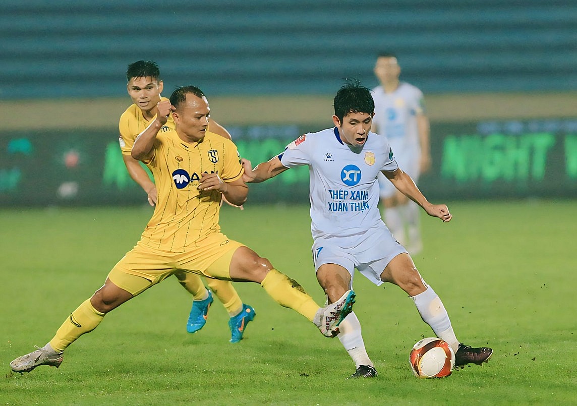 Lịch thi đấu trực tiếp vòng 12 V-League 2023/2024 ngày 3/3: Quảng Nam-Bình Định, SLNA-Nam Định, CAHN-Hà Tĩnh, TP.HCM-Bình Dương