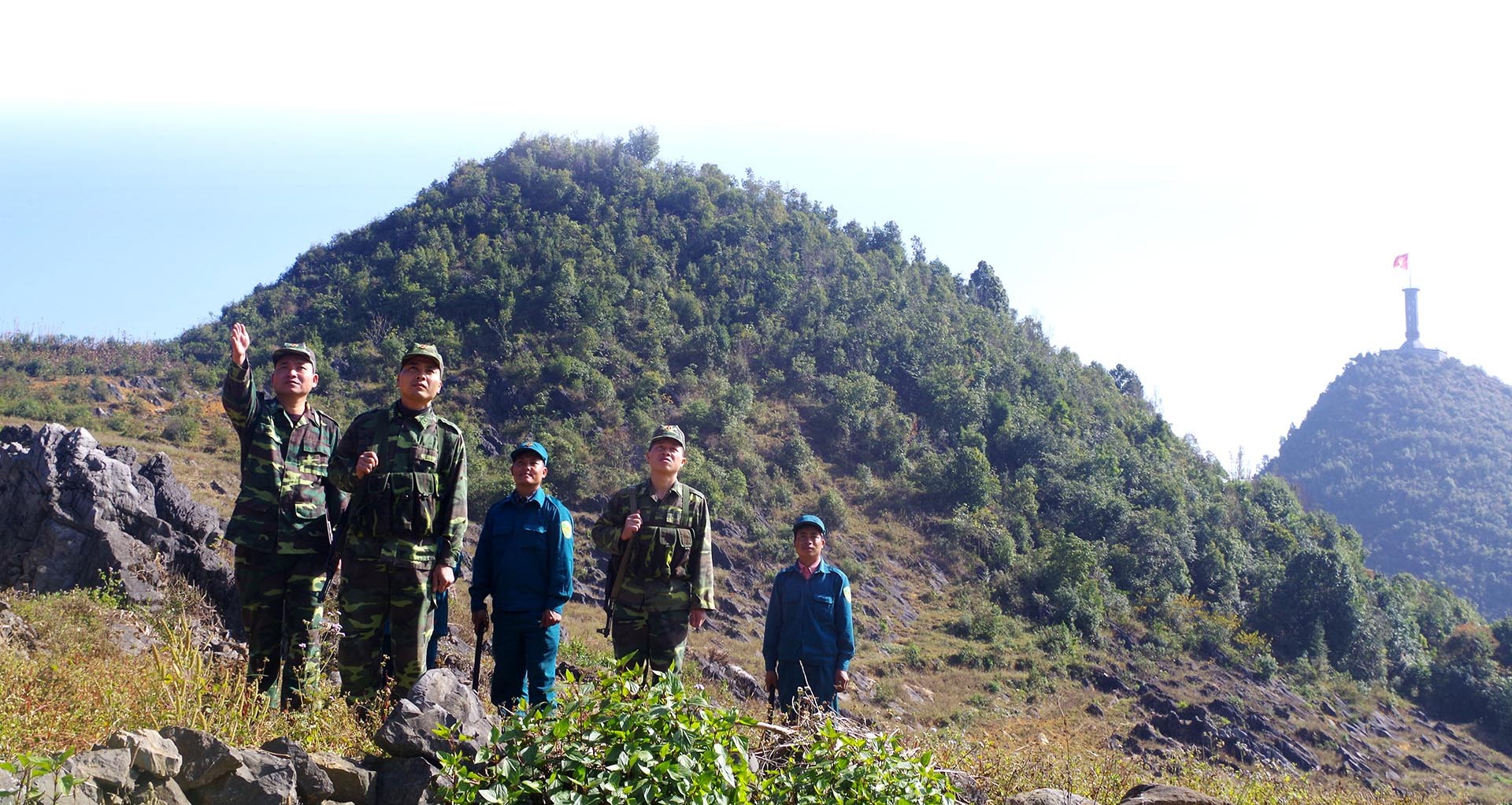 Chuyện những người “Ăn rừng ngủ núi” giữ biên ở Hà Giang - Bài 3: Xây dựng nền quốc phòng toàn dân, khu vực biên giới hòa bình, hữu nghị