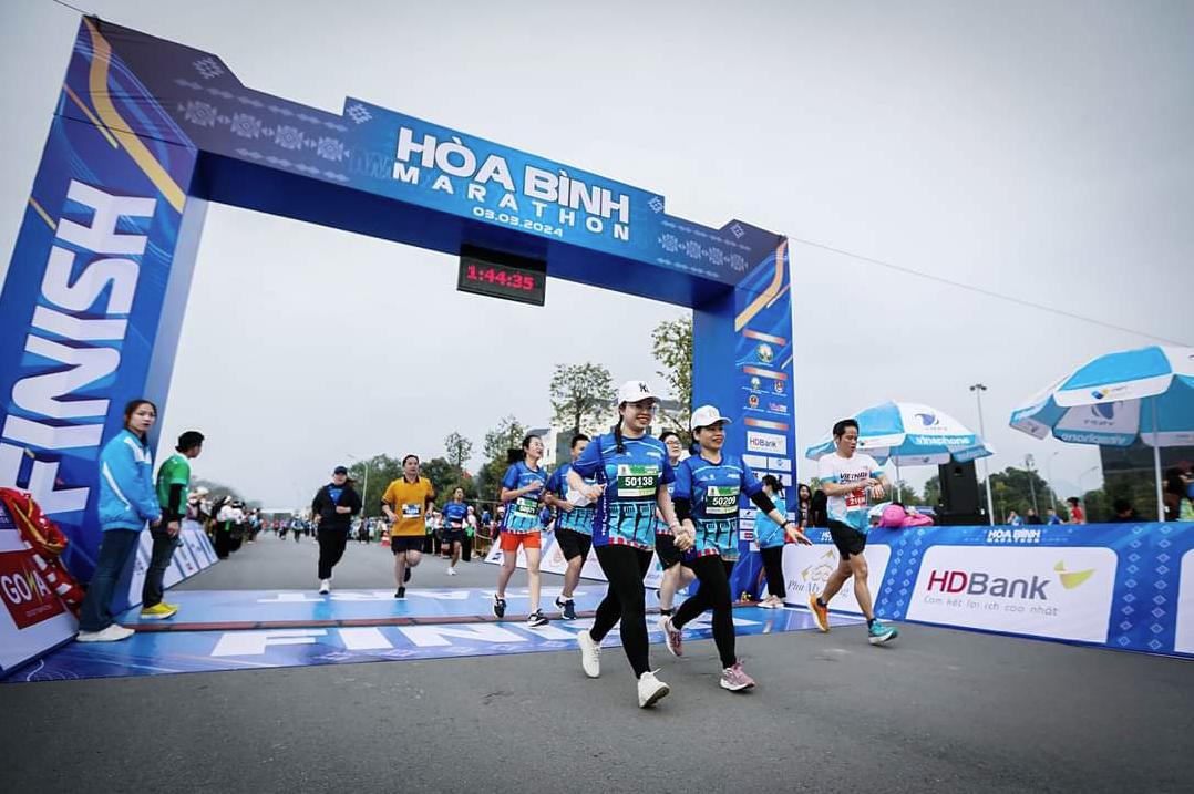 Giải chạy Hoà Bình Marathon 2024 góp phần vào nhiều mục đích thiện nguyện