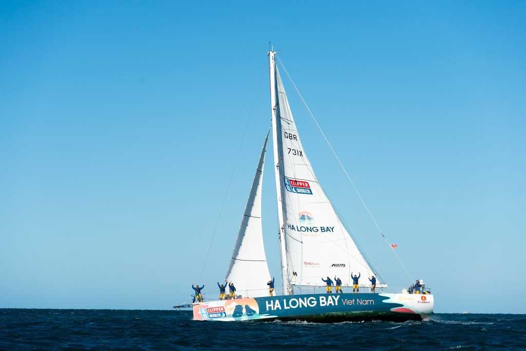 Đội Việt Nam giành chiến thắng cuộc đua số 8 Clipper Race