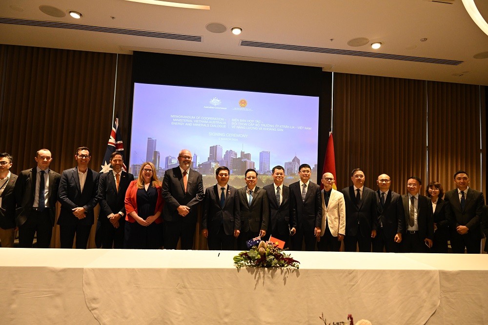 Chùm ảnh: Hoạt động của Bộ trưởng Nguyễn Hồng Diên trong chuyến công tác tại Australia Chùm ảnh: Hoạt động của Bộ trưởng Nguyễn Hồng Diên trong chuyến công tác tại Australia