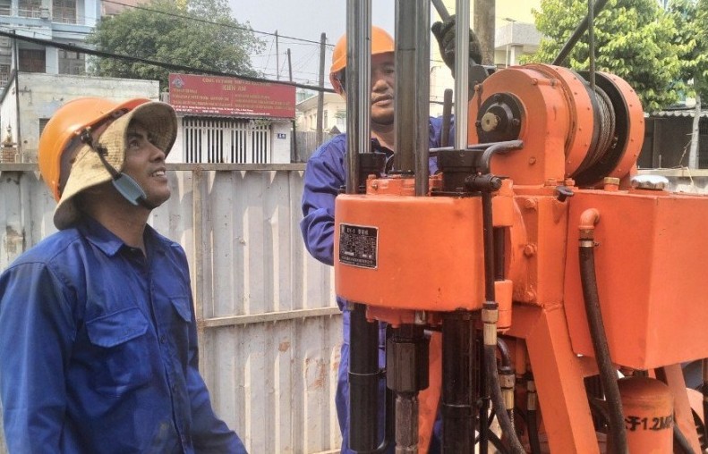 Bình Dương: Khoan khảo sát địa chất công trình xây dựng hầm chui nút giao thông ngã năm Phước Kiến
