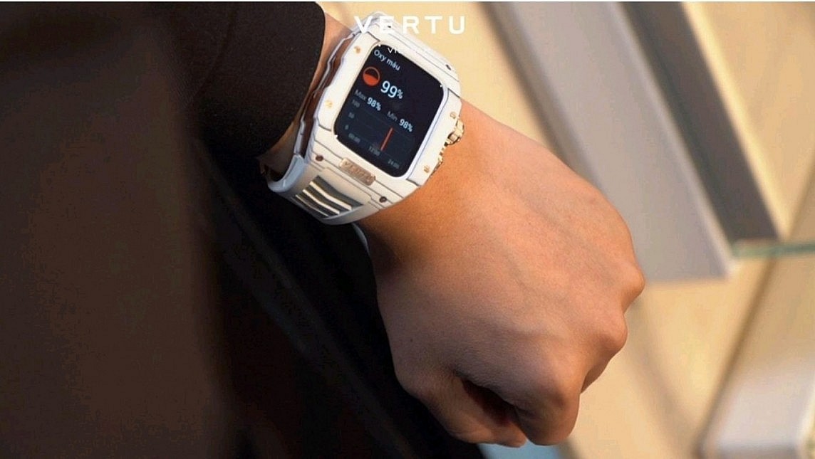 Vertu Watch cao cấp chính hãng lần đầu tiên có mặt tại Việt Nam