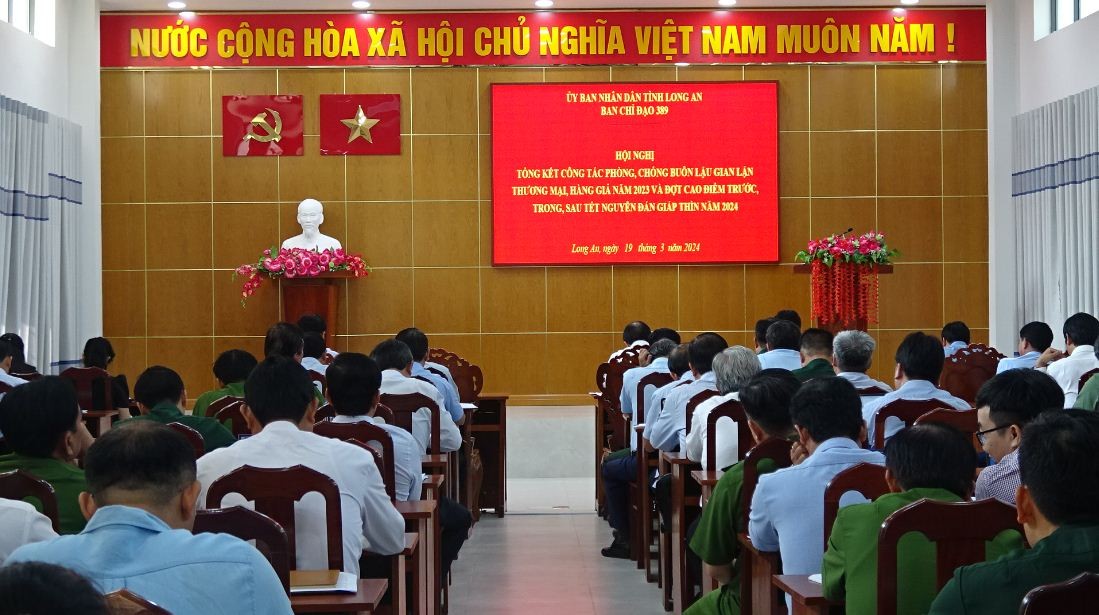 Long An: Tình hình buôn lậu, gian lận thương mại vẫn diễn biến phức tạp