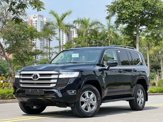 Toyota Việt Nam triệu hồi hơn 1.300 xe Land Cruiser và Lexus LX600