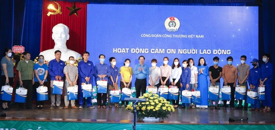 cong doan cong thuong viet nam trien khai nhieu hoat dong trong thang cong nhan 2024