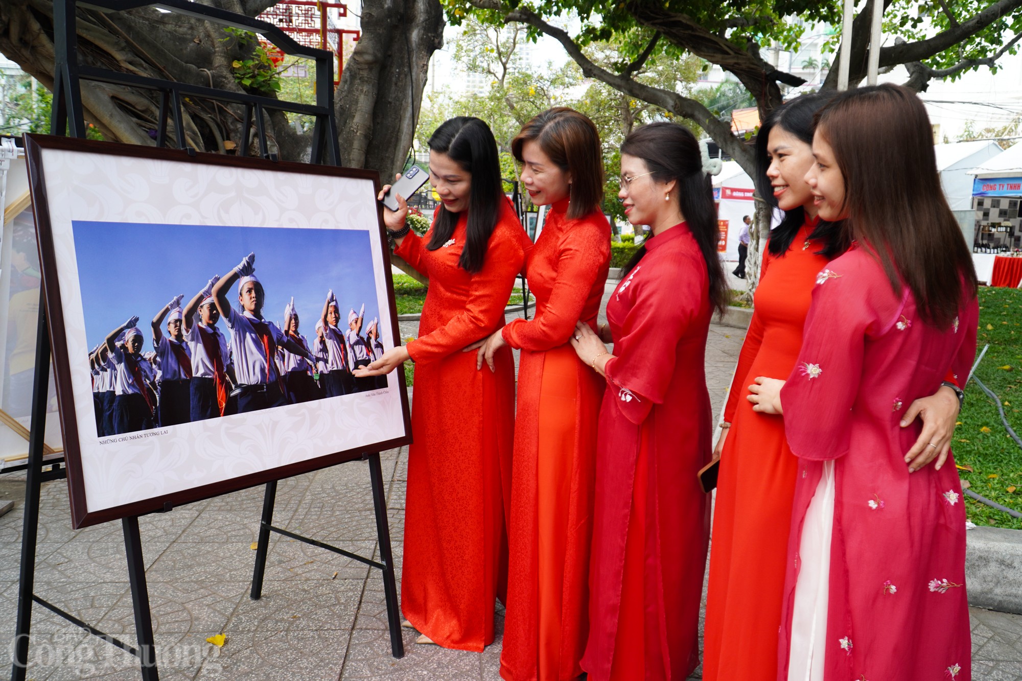 Nha Trang triển lãm thành tựu phát triển kinh tế - xã hội