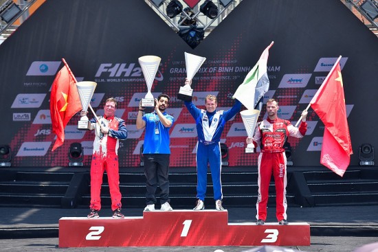 Chung kết Giải UIM F1H2O: Tay đua đội Bình Định - Việt Nam về Nhì chặng Grand Prix of Binh Dinh