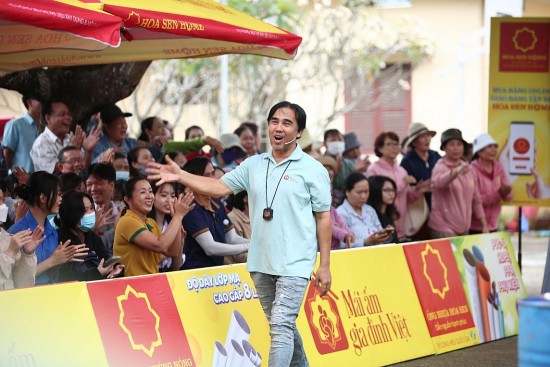 mai am gia dinh viet tiep tuc hanh trinh lan toa yeu thuong tai thoai son an giang