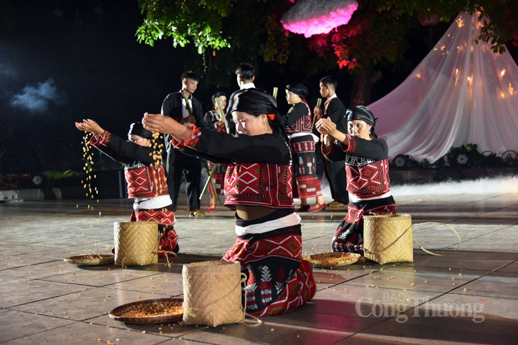 Trải nghiệm “Ngày hội văn hóa, du lịch Sa Pa tại Hà Nội”