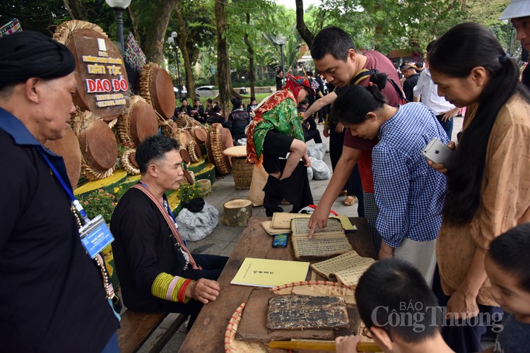 Trải nghiệm “Ngày hội văn hóa, du lịch Sa Pa tại Hà Nội”