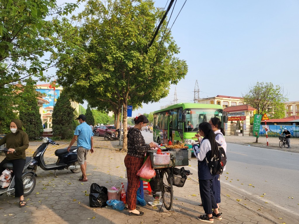 Tiếp tục cảnh báo về an toàn thực phẩm học đường