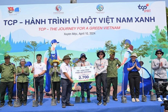 Khởi động chương trình “TCP - Hành trình vì một Việt Nam xanh”