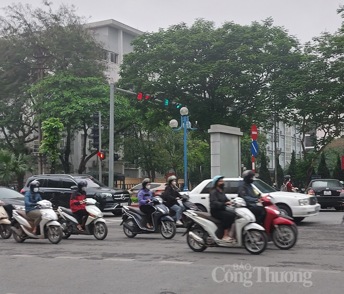 Dự báo thời tiết Hà Nội hôm nay 11/4/2024: Hà Nội nền nhiệt tăng, có mưa vài nơi