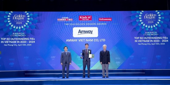 Amway Việt Nam vinh dự là doanh nghiệp FDI phát triển nền kinh tế xanh bền vững