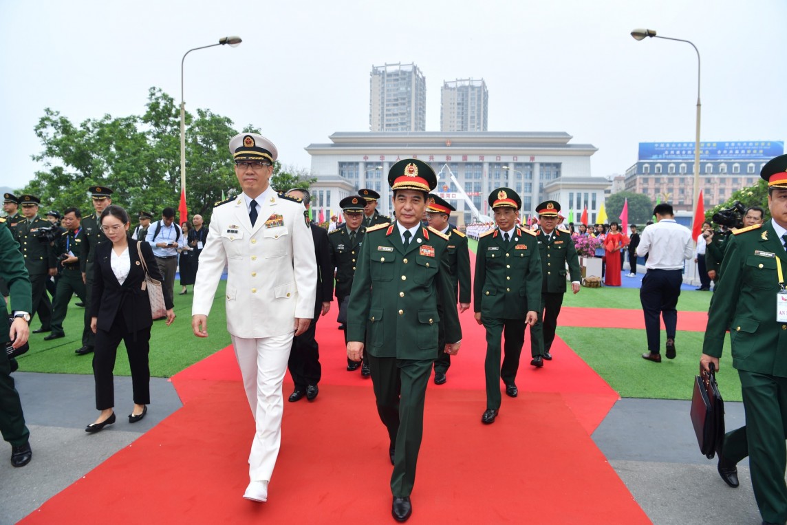 Giao lưu hữu nghị quốc phòng biên giới Việt Nam - Trung Quốc lần thứ 8