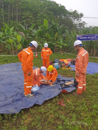 Hà Giang: Sẵn sàng đảm bảo cấp điện an toàn, ổn định mùa mưa bão