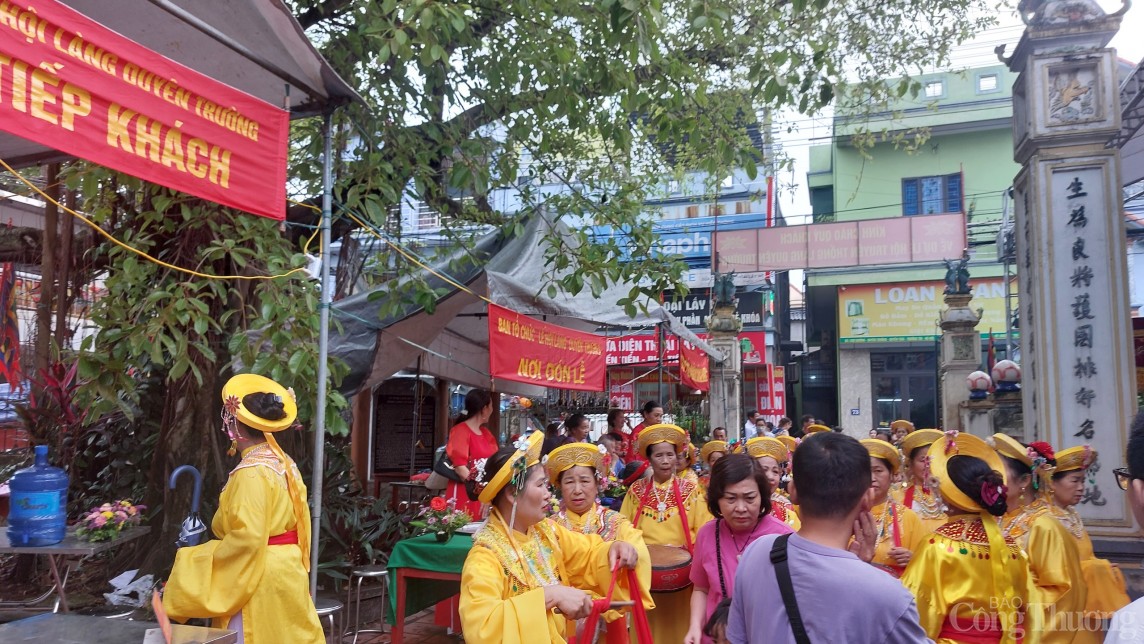 Hà Nội: Đặc sắc lễ hội truyền thống làng Duyên Trường