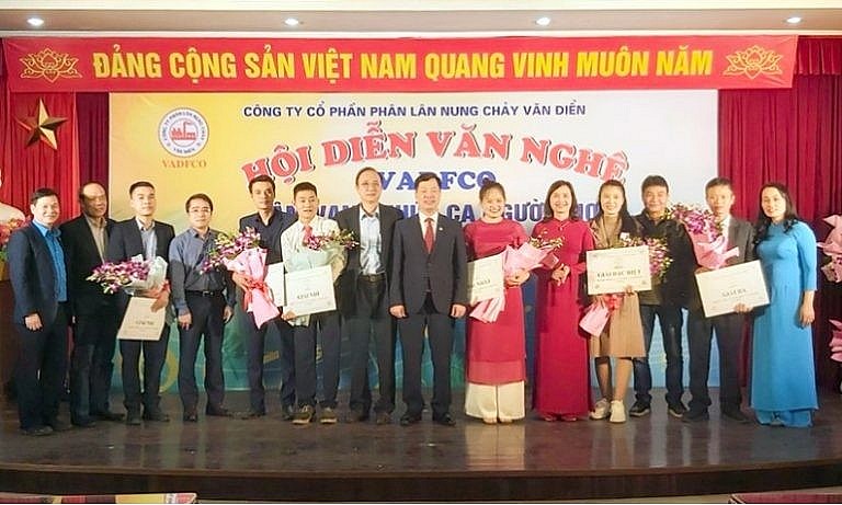 Quan tâm đến đời sống người lao động