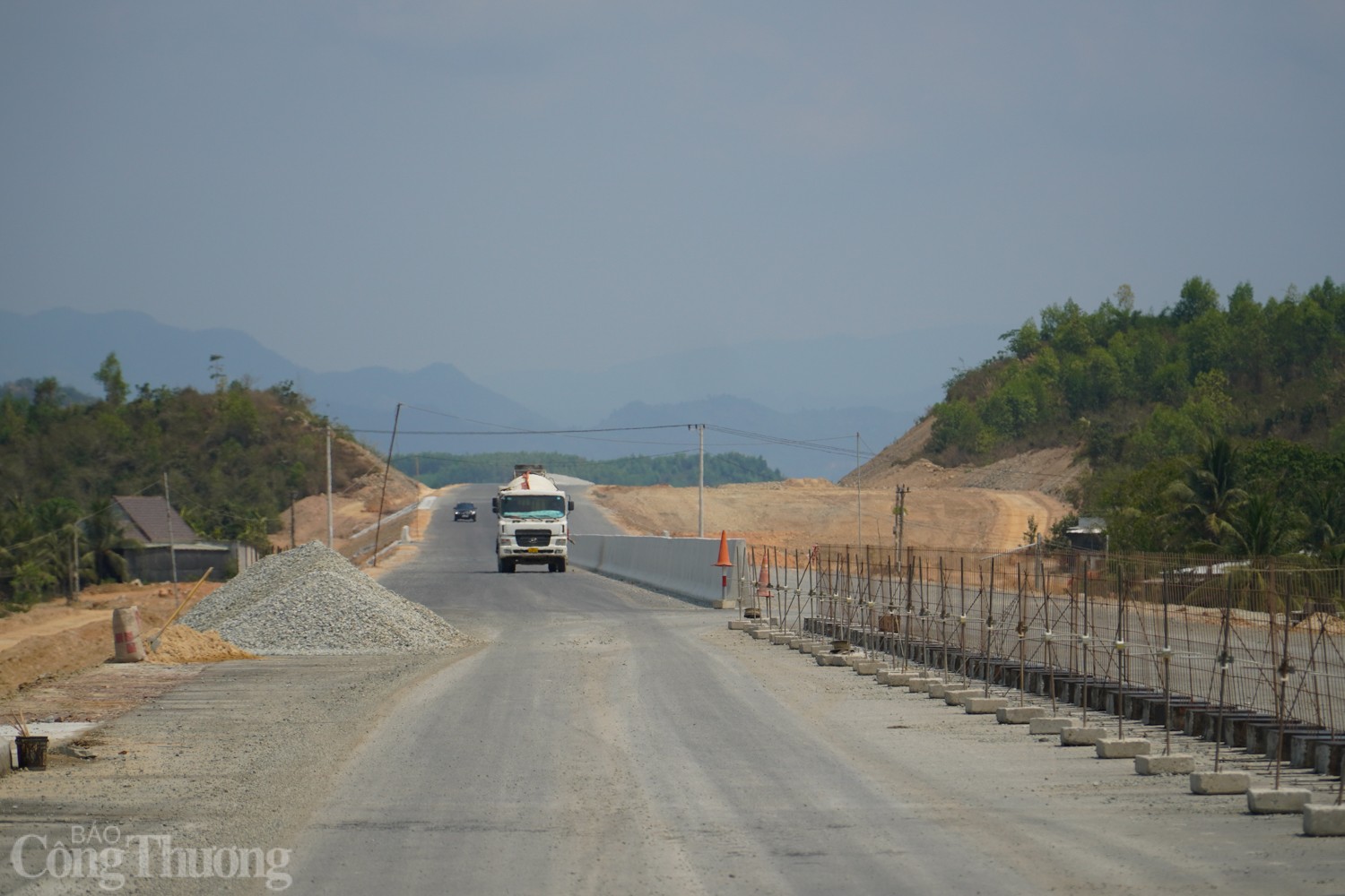 Hiện trạng cao tốc Vân Phong - Nha Trang sau hơn 1 năm thi công