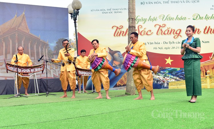Tưng bừng Ngày Văn hóa Sóc Trăng tại Hà Nội Tưng bừng Ngày Văn hóa Sóc Trăng tại Hà Nội