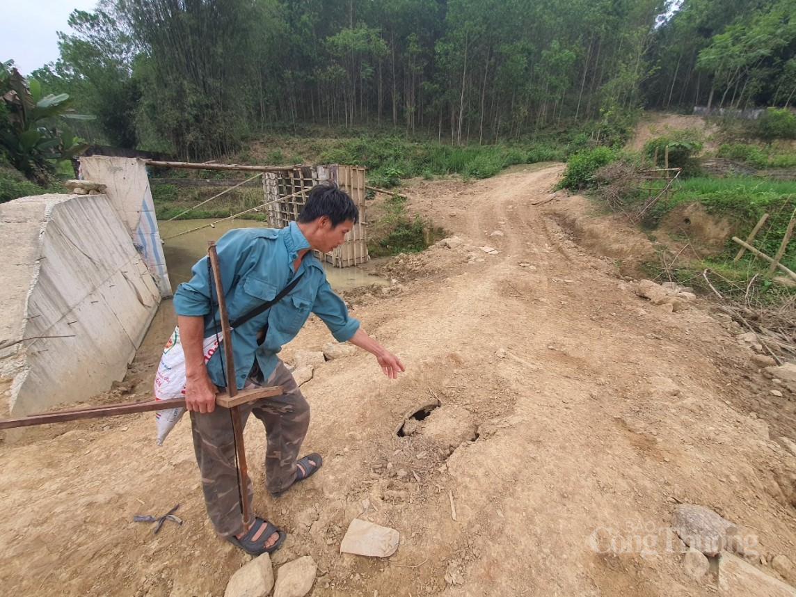 Hoà Bình: Dân bất an trước mùa mưa bão vì cầu thi công dang dở mãi không xong Hoà Bình: Dân bất an trước mùa mưa bão vì cầu thi công dang dở mãi không xong