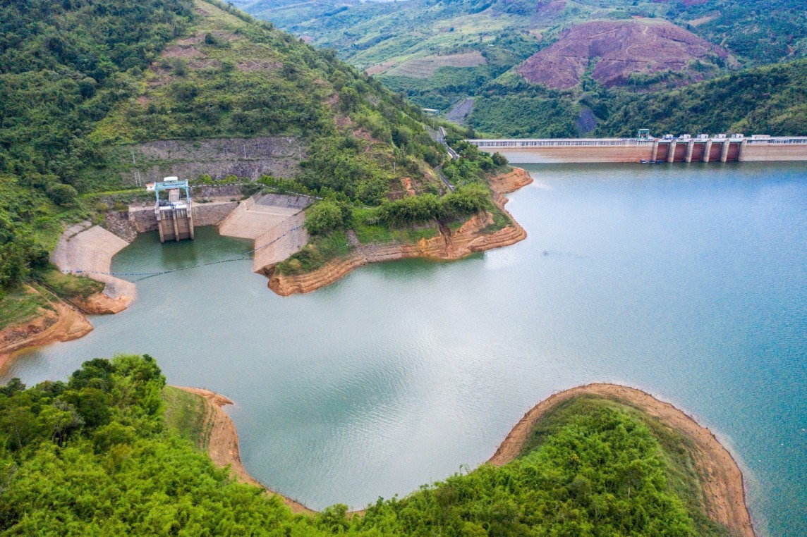 Nắng nóng kỷ lục sẽ xuất hiện trong năm 2024, thiếu nước ở khu vực Bắc Bộ, Tây Nguyên