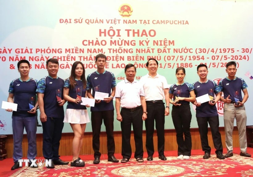 Sôi động hội thao chào mừng các ngày lễ lớn của Việt Nam tại Campuchia